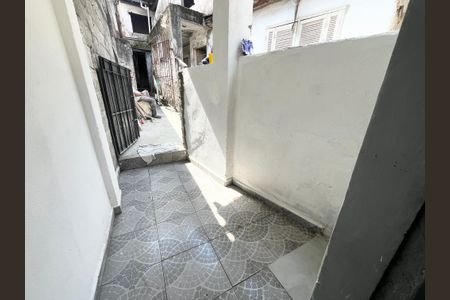 Casa para alugar com 25m², 1 quarto e sem vagaEntrada 