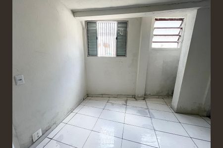 Quarto de casa para alugar com 1 quarto, 25m² em Vila Santa Maria, São Paulo