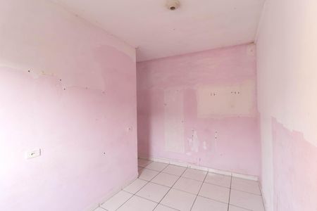Quarto 2 de casa para alugar com 2 quartos, 23m² em Parque Casa de Pedra, São Paulo