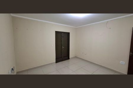 Casa para alugar com 230m², 3 quartos e 4 vagasQuarto 1