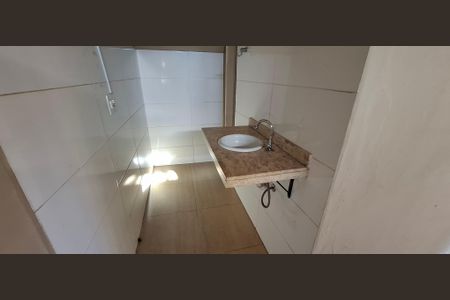 Casa para alugar com 230m², 3 quartos e 4 vagasBanheiro de serviço