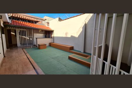 Casa para alugar com 230m², 3 quartos e 4 vagasQuintal