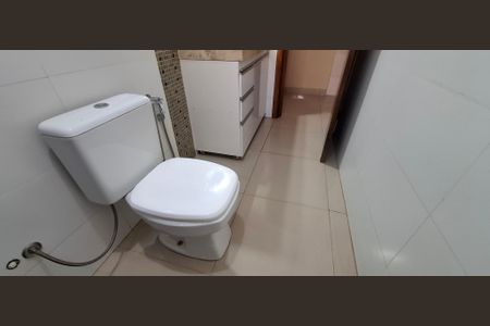 Casa para alugar com 230m², 3 quartos e 4 vagasBanheiro