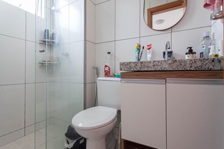 Apartamento à venda com 50m², 2 quartos e 1 vagaBanheiro da suíte 