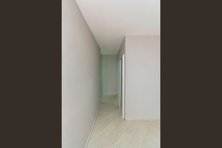 Sala de casa para alugar com 2 quartos, 100m² em Vila Kosmos, Rio de Janeiro