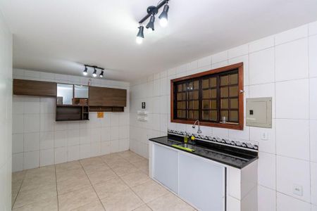 Casa para alugar com 100m², 2 quartos e sem vagaCozinha