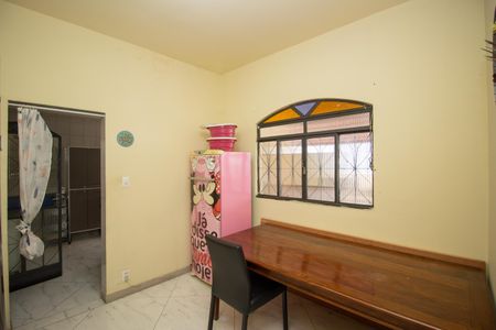 Casa à venda com 384m², 6 quartos e 2 vagasCopa/Cozinha