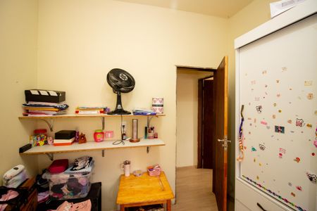 Casa à venda com 384m², 6 quartos e 2 vagasQuarto 2