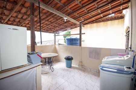 Casa à venda com 384m², 6 quartos e 2 vagasÁrea de Serviço