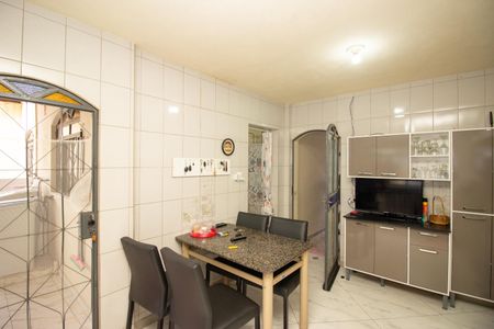 Casa à venda com 384m², 6 quartos e 2 vagasCopa/Cozinha