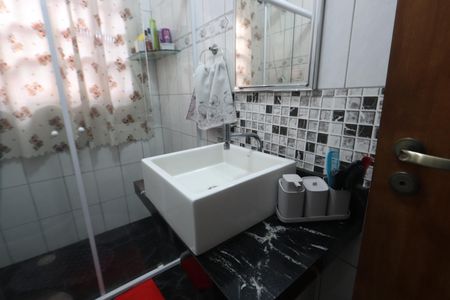 Casa à venda com 140m², 2 quartos e 3 vagasBanheiro Social