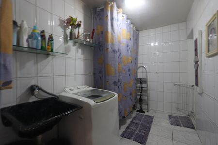 Casa à venda com 140m², 2 quartos e 3 vagasLavanderia