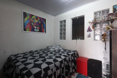 Casa à venda com 140m², 2 quartos e 3 vagasSuíte