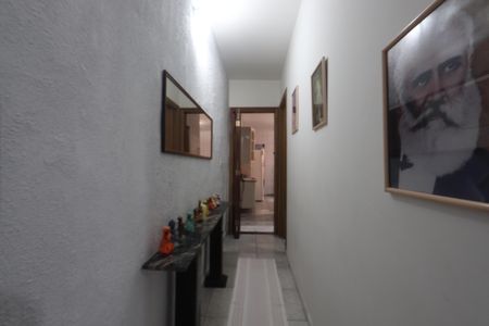 Casa à venda com 140m², 2 quartos e 3 vagasCorredor