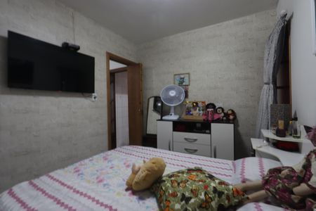 Casa à venda com 140m², 2 quartos e 3 vagasQuarto 2