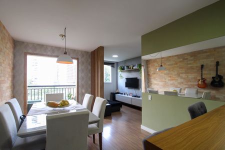 Sala de apartamento à venda com 2 quartos, 64m² em Vila Praia, São Paulo