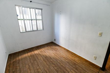 Apartamento para alugar com 61m², 3 quartos e 1 vagaQuarto 2