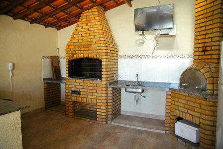 Apartamento para alugar com 50m², 2 quartos e 1 vagaÁrea comum - Churrasqueira