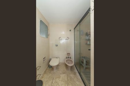 Apartamento à venda com 208m², 4 quartos e 2 vagasBanheiro da Suíte