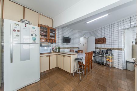 Apartamento à venda com 208m², 4 quartos e 2 vagasCozinha