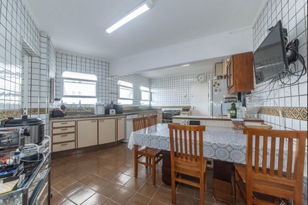 Apartamento à venda com 208m², 4 quartos e 2 vagasCozinha