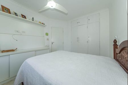 Apartamento à venda com 208m², 4 quartos e 2 vagasQuarto 2