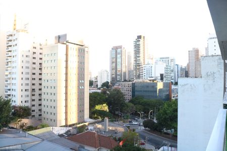 Apartamento para alugar com 46m², 1 quarto e 1 vagaVaranda
