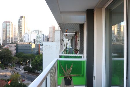 Apartamento para alugar com 46m², 1 quarto e 1 vagaVaranda