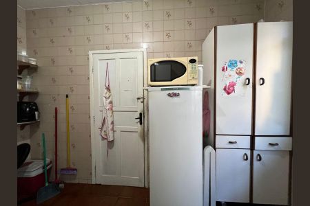 Casa para alugar com 460m², 3 quartos e 2 vagas Casa para alugar com 460m², 3 quartos e 2 vagasCozinha - Armários