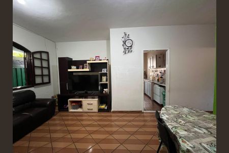 Sala de casa à venda com 3 quartos, 460m² em Jardim Guanabara, Belo Horizonte