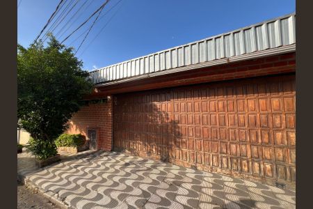 Casa para alugar com 460m², 3 quartos e 2 vagas Casa para alugar com 460m², 3 quartos e 2 vagasFachada
