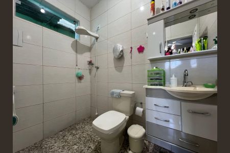 Casa para alugar com 460m², 3 quartos e 2 vagas Casa para alugar com 460m², 3 quartos e 2 vagasBanheiro da Suíte