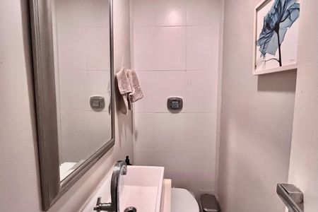 Apartamento à venda com 175m², 3 quartos e 2 vagas Apartamento à venda com 175m², 3 quartos e 2 vagasLavabo