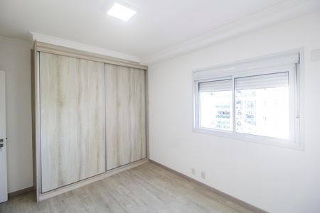 Apartamento para alugar com 176m², 4 quartos e 3 vagas Apartamento para alugar com 176m², 4 quartos e 3 vagasQuarto 4