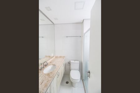 Apartamento para alugar com 176m², 4 quartos e 3 vagas Apartamento para alugar com 176m², 4 quartos e 3 vagasBanheiro da Suíte