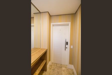 Apartamento para alugar com 176m², 4 quartos e 3 vagas Apartamento para alugar com 176m², 4 quartos e 3 vagasEntrada