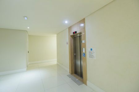 Apartamento para alugar com 176m², 4 quartos e 3 vagasHall de entrada