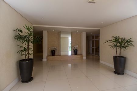 Apartamento para alugar com 176m², 4 quartos e 3 vagasHall social