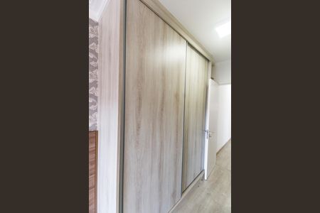 Apartamento para alugar com 176m², 4 quartos e 3 vagas Apartamento para alugar com 176m², 4 quartos e 3 vagasCloset da suíte