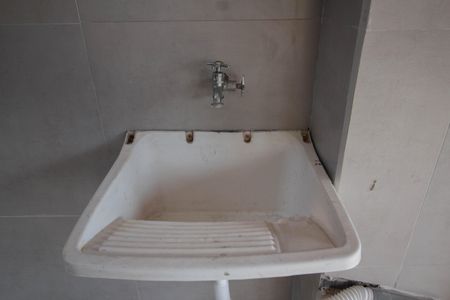 Casa para alugar com 136m², 2 quartos e 1 vagaÁrea de Serviço