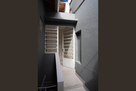 Casa para alugar com 136m², 2 quartos e 1 vagaHall de entrada