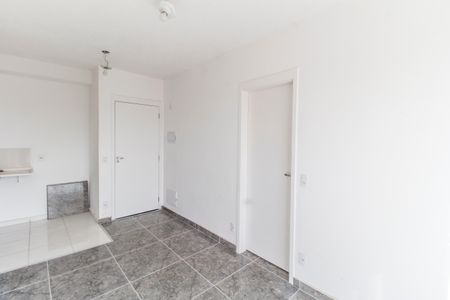 Apartamento para alugar com 45m², 2 quartos e 1 vagaSala 