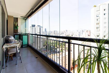 Apartamento à venda com 69m², 2 quartos e 2 vagasVaranda