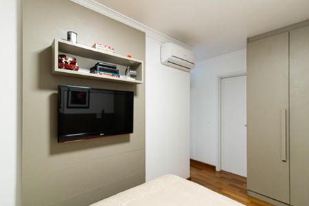 Apartamento à venda com 69m², 2 quartos e 2 vagasSuíte