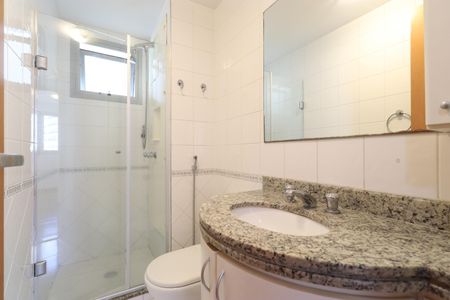 Apartamento para alugar com 75m², 3 quartos e 2 vagasBanheiro Social