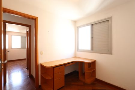 Apartamento para alugar com 75m², 3 quartos e 2 vagasQuarto 2