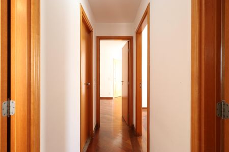 Apartamento para alugar com 75m², 3 quartos e 2 vagasCorredor