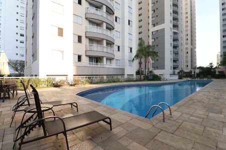 Apartamento para alugar com 75m², 3 quartos e 2 vagasÁrea comum - Piscina