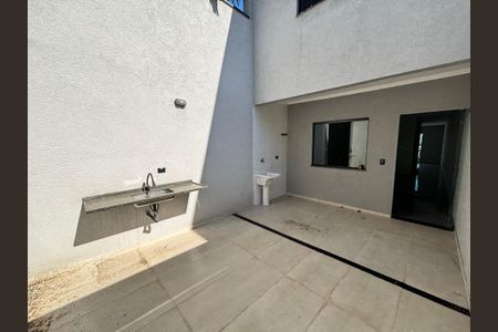 Casa à venda com 150m², 3 quartos e 2 vagasÁrea gourmet