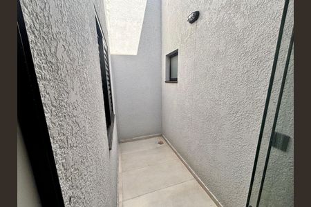 Casa à venda com 150m², 3 quartos e 2 vagasQuintal